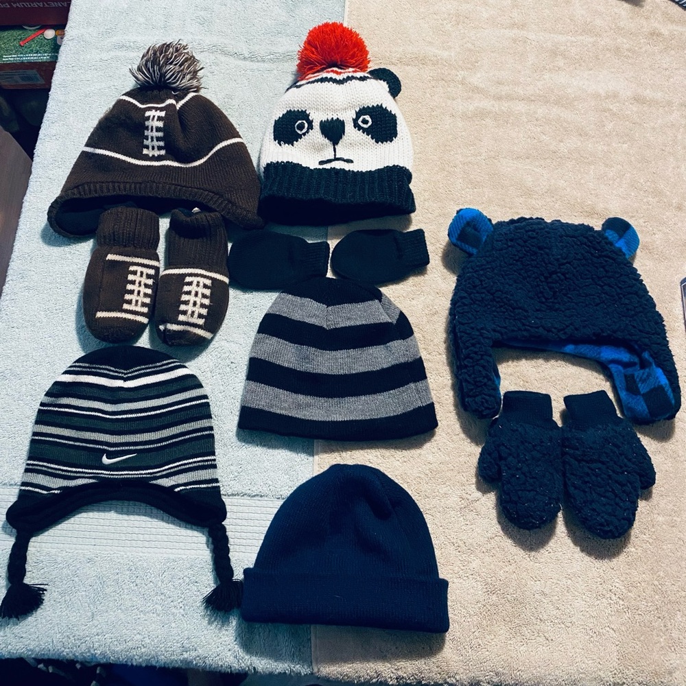 Seven Winter snow hats w/ 3 sets of mittens football Nike Panda Toddler Sz 1-3T
